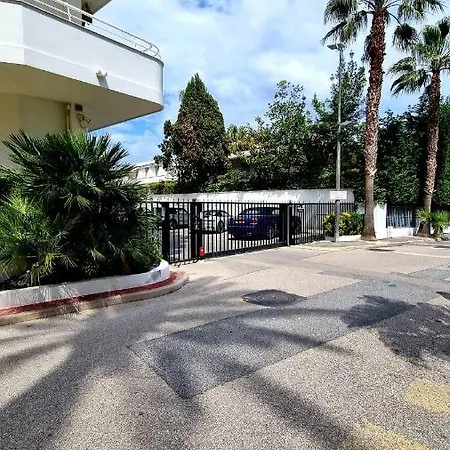 Bord De Apartman
